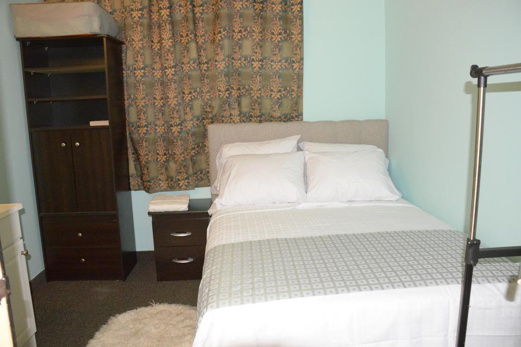 Smile Back B&B Τορόντο Δωμάτιο φωτογραφία